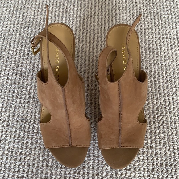 Franco Sarto Glamour sandals size 7 in the color sand. - Picture 7 of 8